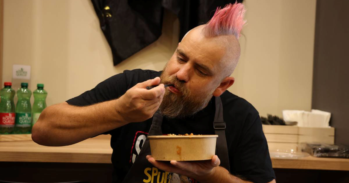 Tko je Spudman, tiktoker s krumpirima zbog kojeg su nastali redovi u Zagrebu?