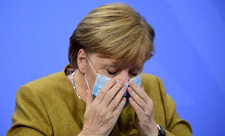 U Njemačkoj rekordan broj umrlih u jednom danu, Merkel upozorava građane
