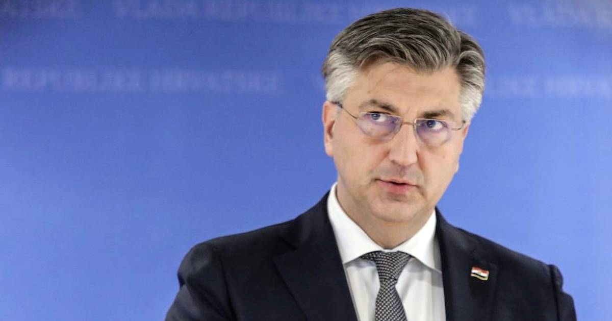Vlada poslala očitovanje Ustavnom sudu zbog covid-potvrda