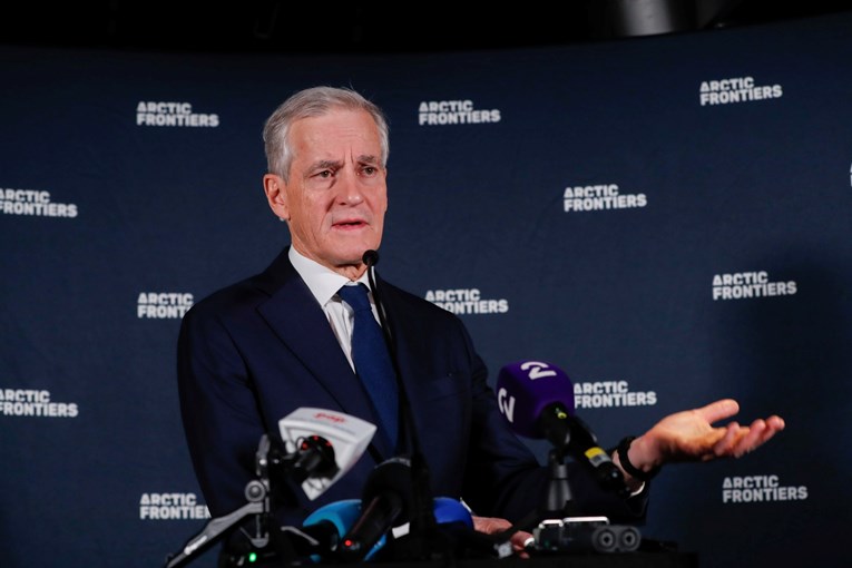 Premijer Støre: Svi Norvežani povezani s Epsteinom moraju biti istraženi