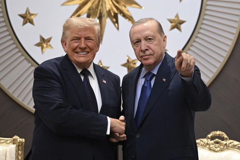 Erdogan na summitu NATO-a: Ograničenja među saveznicima moraju se ukinuti