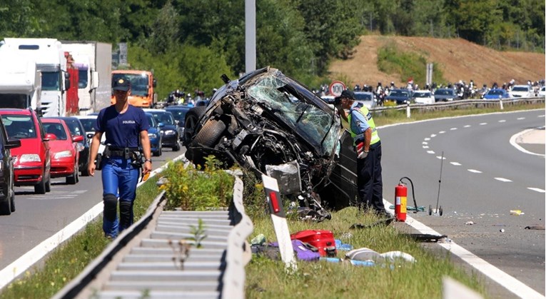 VIDEO Objavljen uzrok teške nesreće na A1. Poginuo Slovak, Slovencu kaznena prijava