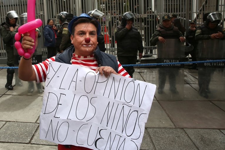 Bolivijska vlada ukinula školske proslave. Klaunovi: Je li ministar imao djetinjstvo?