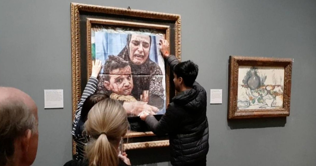Zalijepili poster preko Picassa u Londonu i prolili crvenu boju. Sada su osuđeni