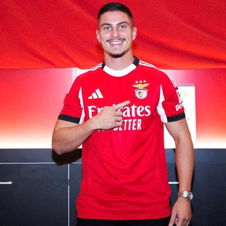 Franjo Ivanović napravio transfer karijere. Ima otkupnu klauzulu od 100 mil. eura