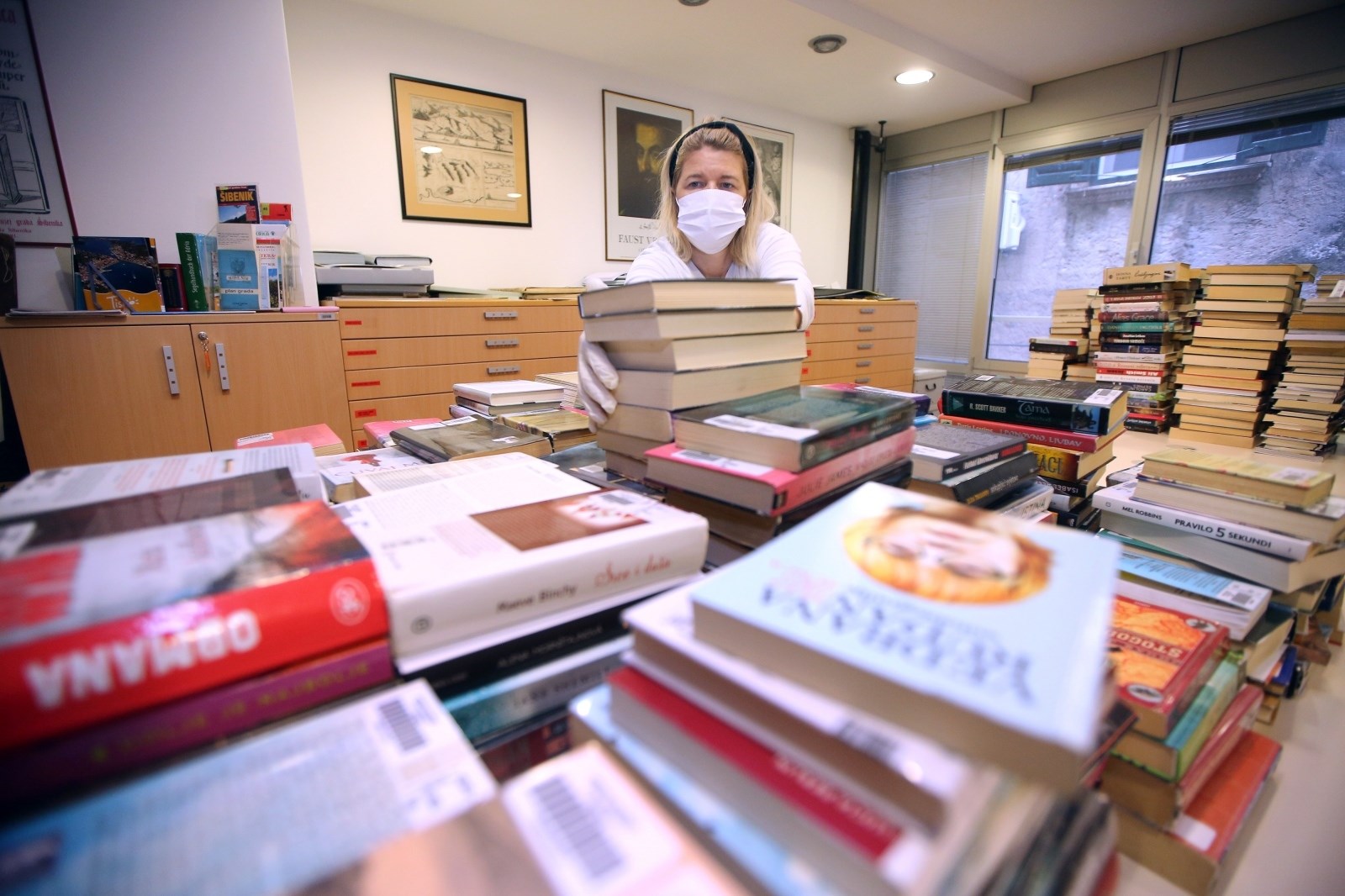 Potpuno nelogična odluka Stožera, radi se o novinama i knjigama