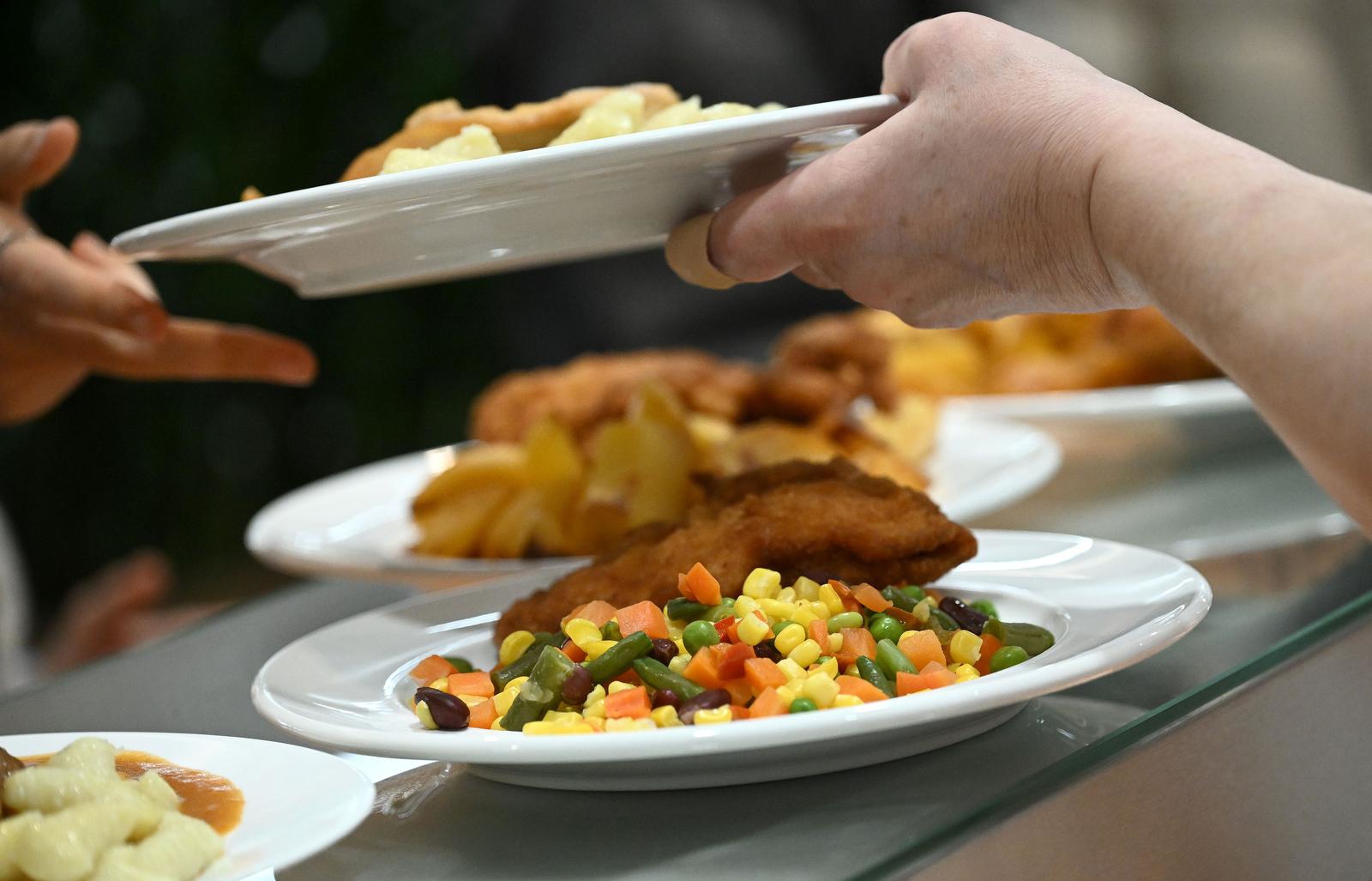 ANKETA Gdje je najbolja studentska menza u Zagrebu?