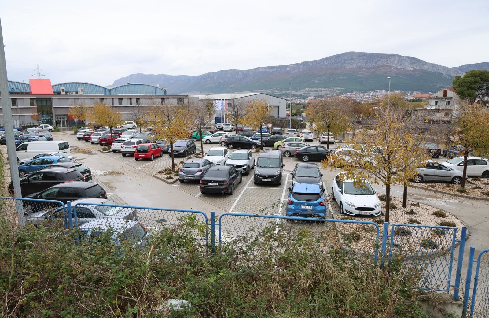 DORH se oglasio o brutalnom napadu nožem na policajca u Splitu