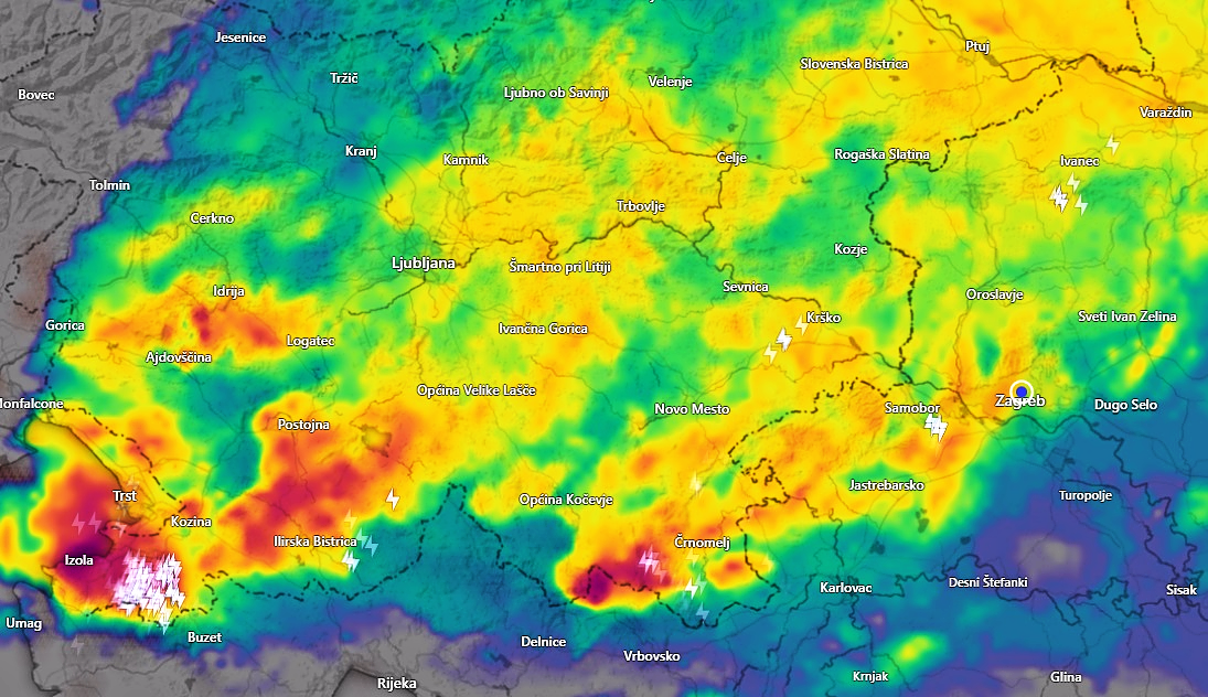 Nevrijeme Stiglo U Hrvatsku, Upaljen Narančasti Alarm. Tornado U ...