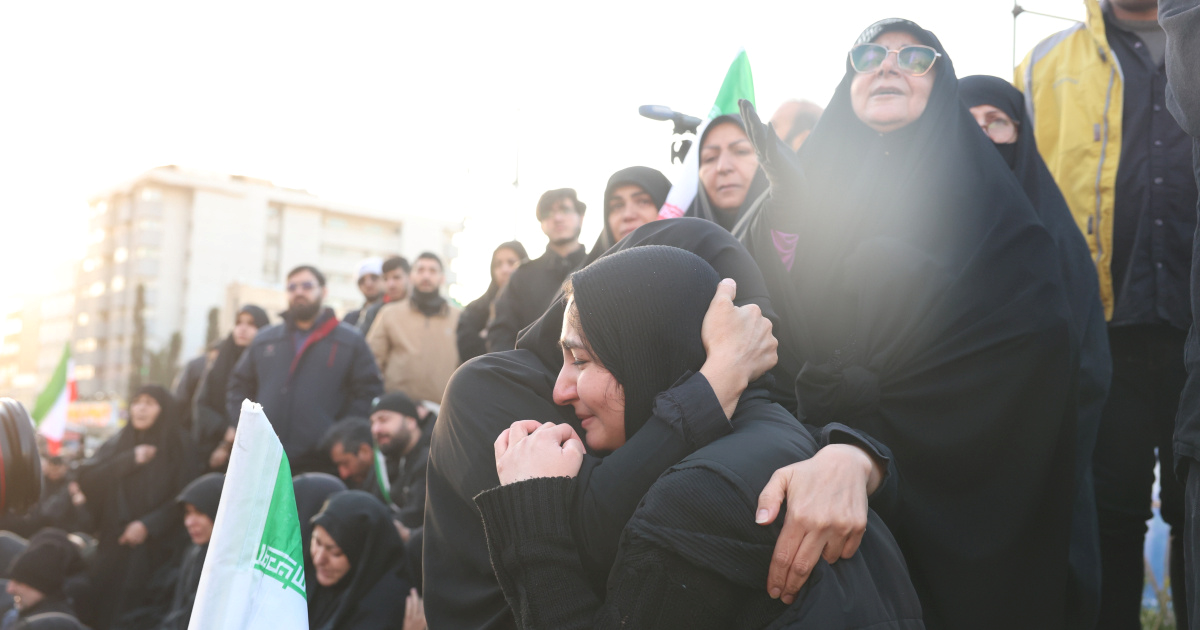 VIDEO I FOTO Neki u Iranu slave, drugi plaču