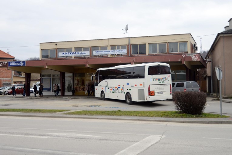 Autobusni prijevoznik od ponedjeljka prestaje voziti srednjoškolce u Zagorju