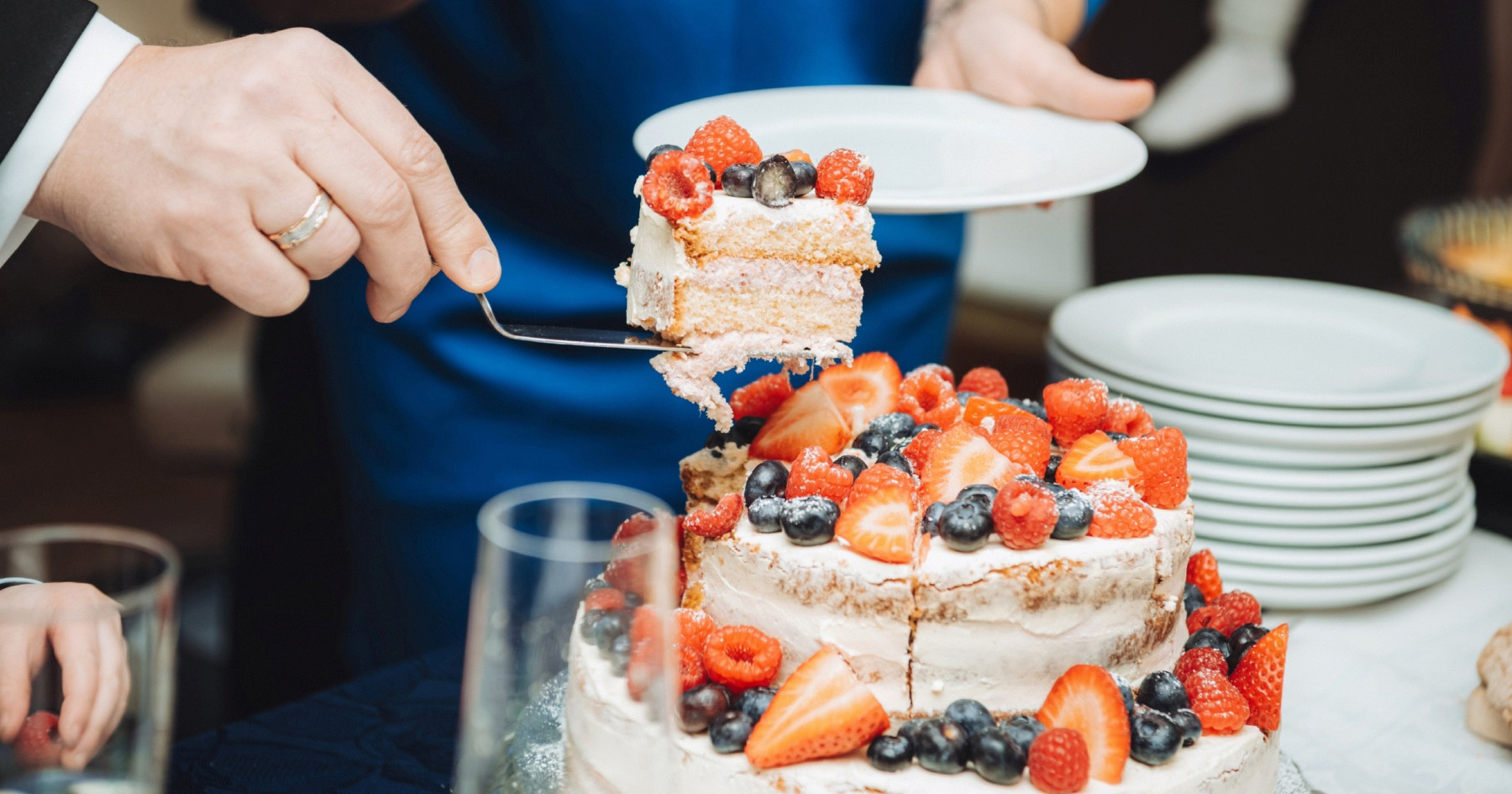 Restorani traže račun za tortu koju donesete? Evo zašto to nije pretjerivanje