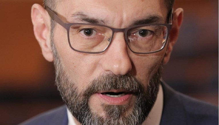Mason Jelenić donio odluku o ostavci, objavit će je u 18 sati