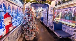 Božićna čarolija: Osječki tramvaji zablistali u blagdanskim dekoracijama