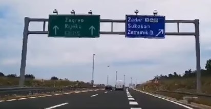 Na autocesti A1 snimljen čudan potez pri velikoj brzini