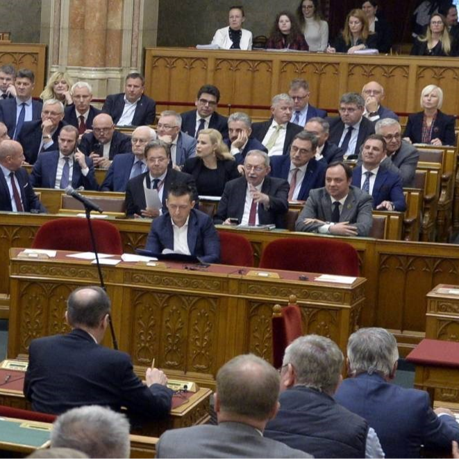Mađarska pušta Finsku u NATO, ali ne i Švedsku