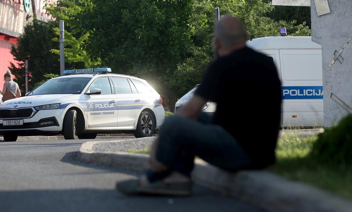 U pola godine izveli 42 pljačke po Zagrebu. Ukrali parfeme vrijedne 77.000 eura