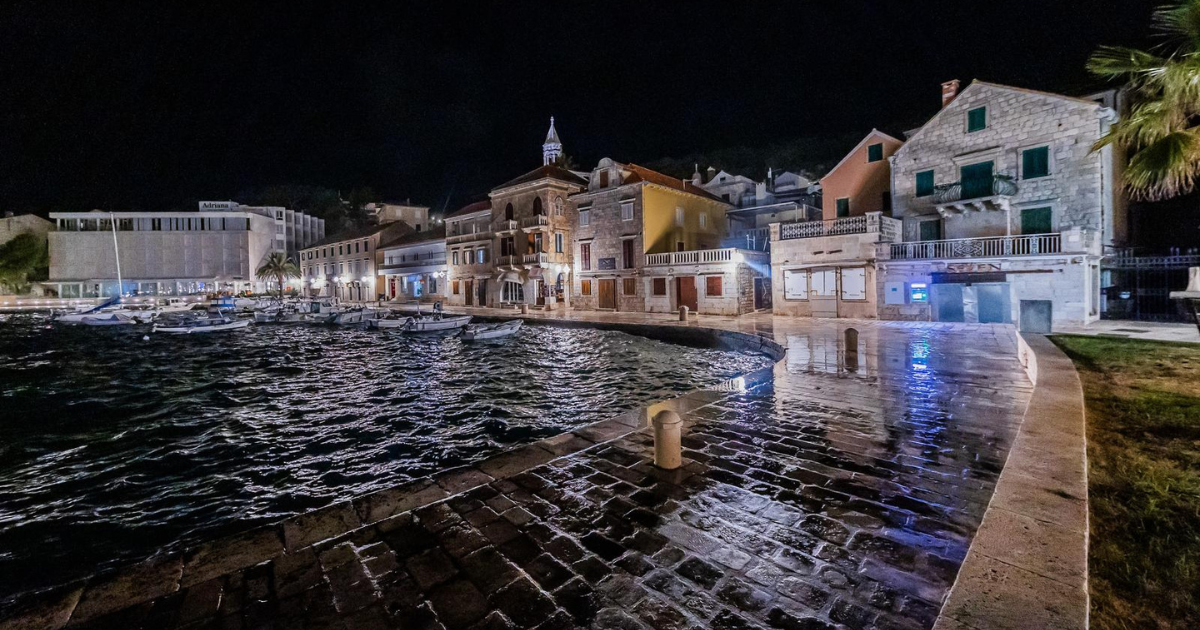 FOTO Ulice su prazne: Ovako Hvar izgleda u prosincu