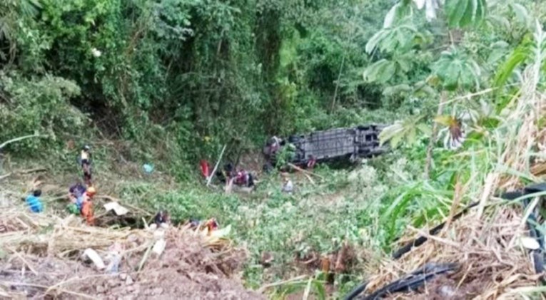 Autobus u Kolumbiji se strovalio u ponor: Devetero mrtvih, 31 ozlijeđen