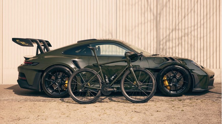 Ovo je rezultat kad si ugodi veliki ljubitelj Porschea i bicikala
