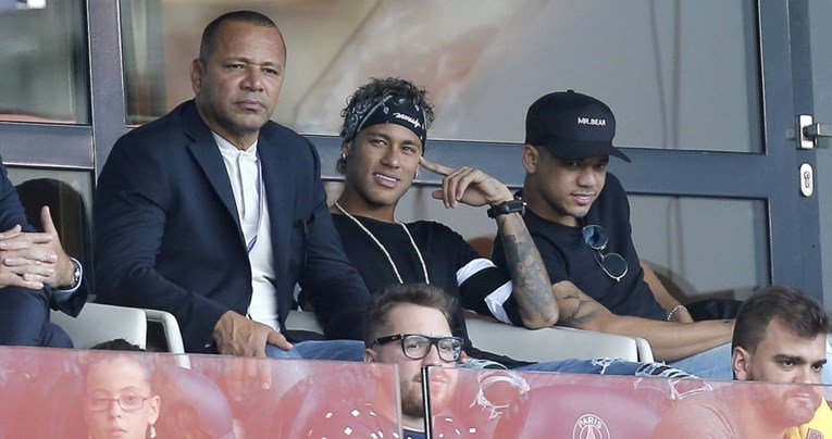 Neymar prima više od pola milijuna eura mjesečno samo da bude ljubazan i pristojan