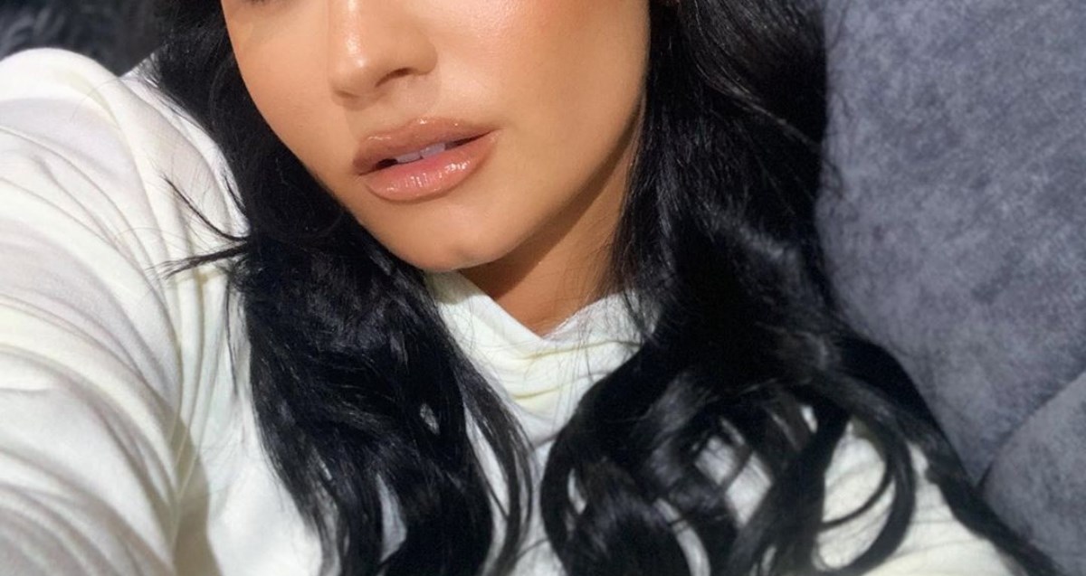 Poznata pjevačica ima novog dečka i zajedno su u izolaciji