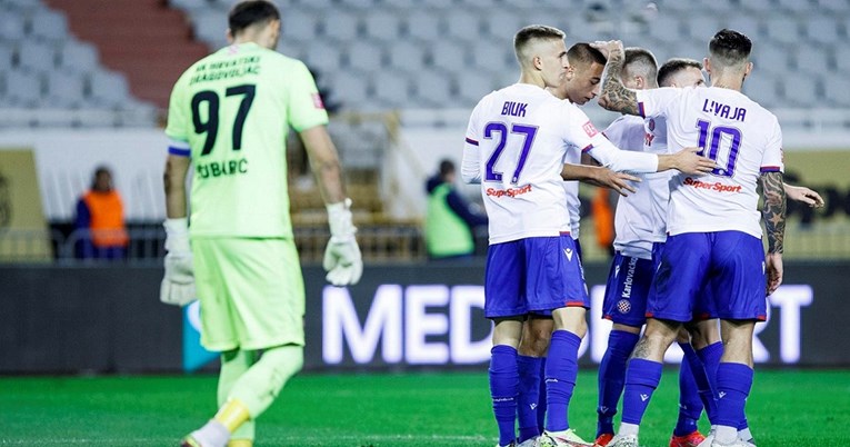 HAJDUK - HR. DRAGOVOLJAC 2:0 Dambrauskas debitirao pobjedom na Poljudu