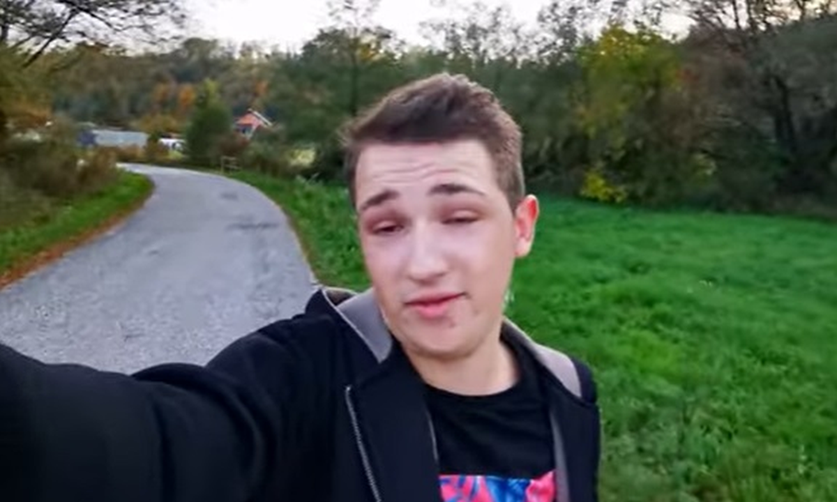 19-godišnji YouTuber ljut na učitelje: "Dnevno mora biti tjedan dana štrajka"