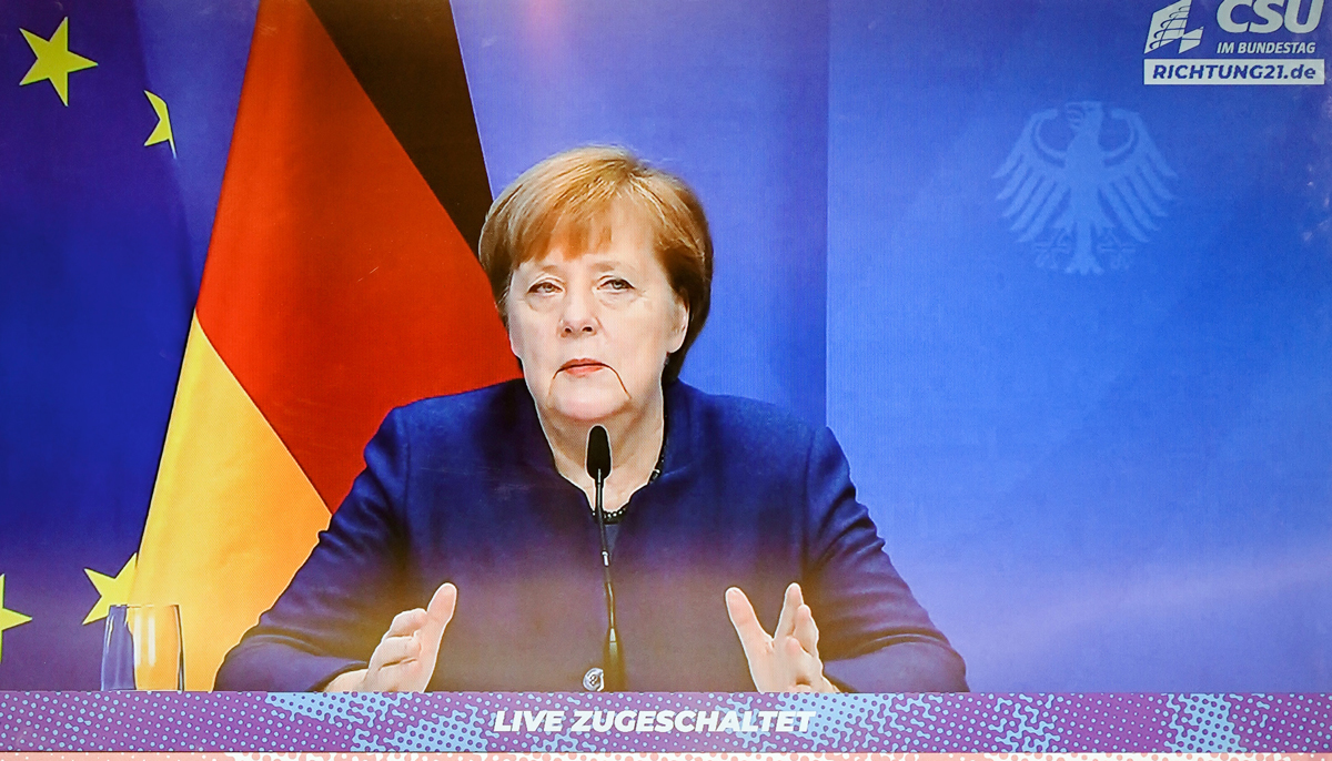 Merkel: Ubrzavamo cijepljenje, bit će cjepiva za sve koji ga žele