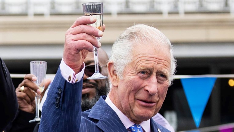 Sunday Times: Princ Charles je primio 1.2 milijuna dolara od obitelji Bin Ladena
