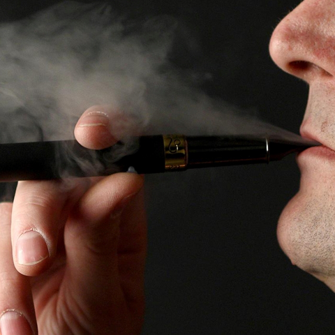Udruga korisnika e-cigareta: Novom mjerom će e-tekućine poskupjeti do 1600  posto