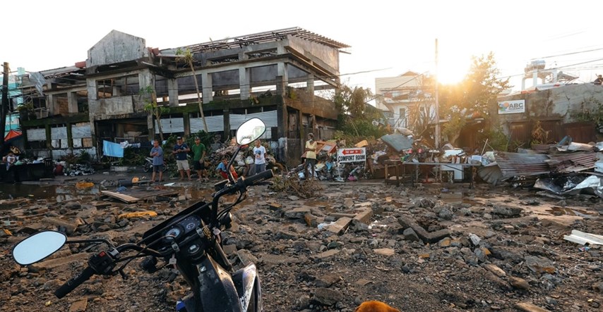 U supertajfunu koji je poharao Filipine poginulo 375 ljudi