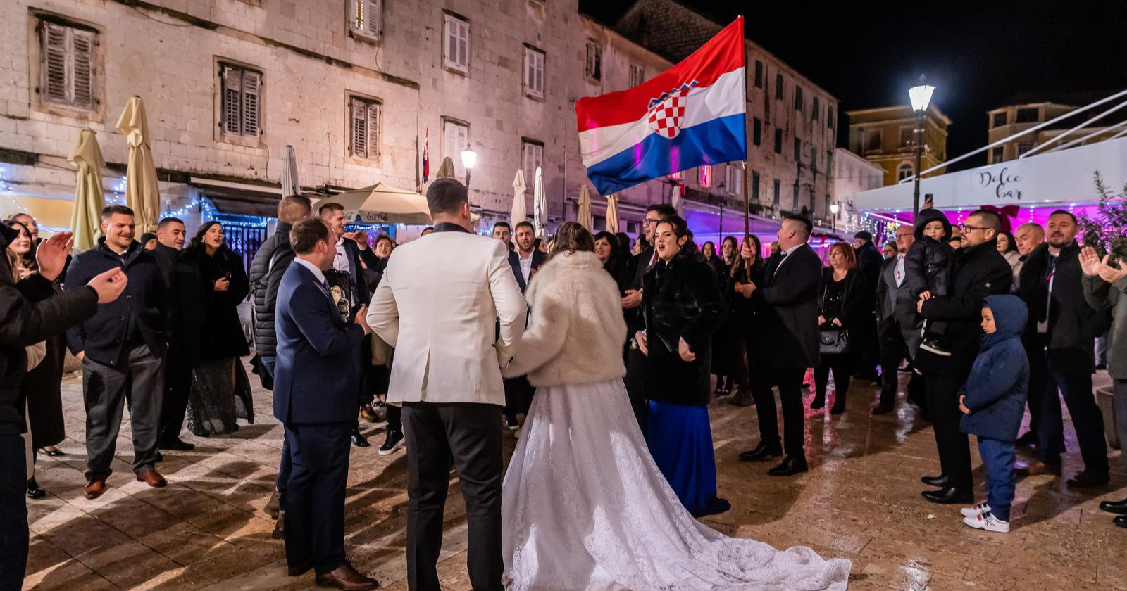 Hrvati raspravljaju o troškovima vjenčanja: "Ispod 10.000 eura teško"