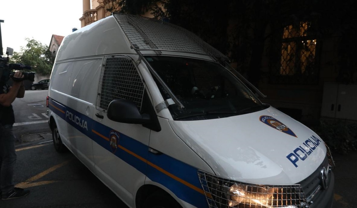 Ženi lagao da je iz USKOK-a, prijetio joj uhićenjem pa ukrao stotine tisuća kuna