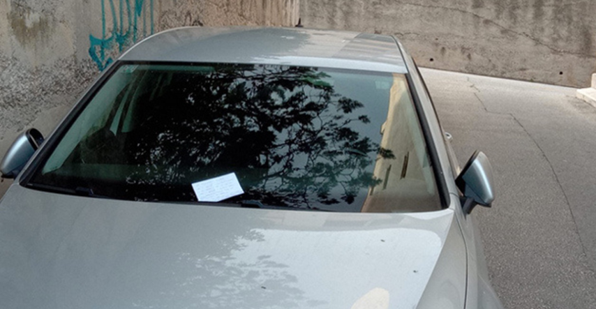 Vozač u Splitu ostavio poruku prometnom redaru koji mu stalno piše kazne