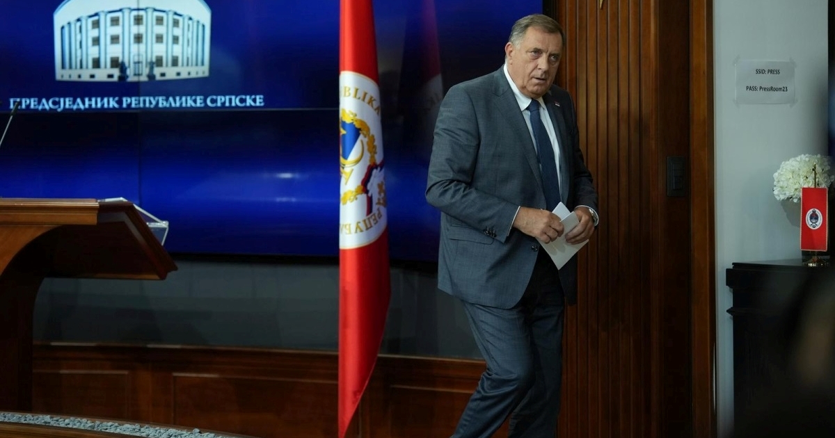 Dodik nakon smjene uzurpira vlast, najavio osvetničku blokadu