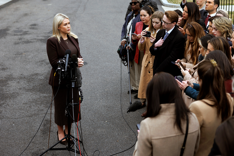 AP: Rusija pomaže Irancima. Bijela kuća: To ne čini nikakvu razliku, razaramo ih
