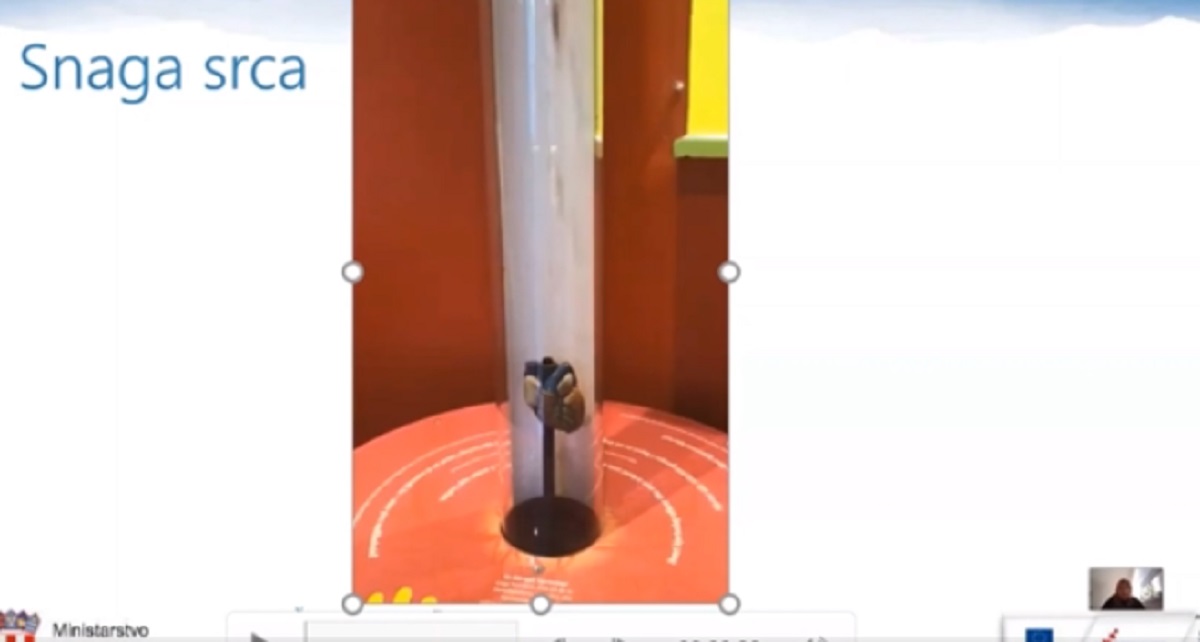 Pogledajte kako će izgledati nastava online, ovo je sat biologije
