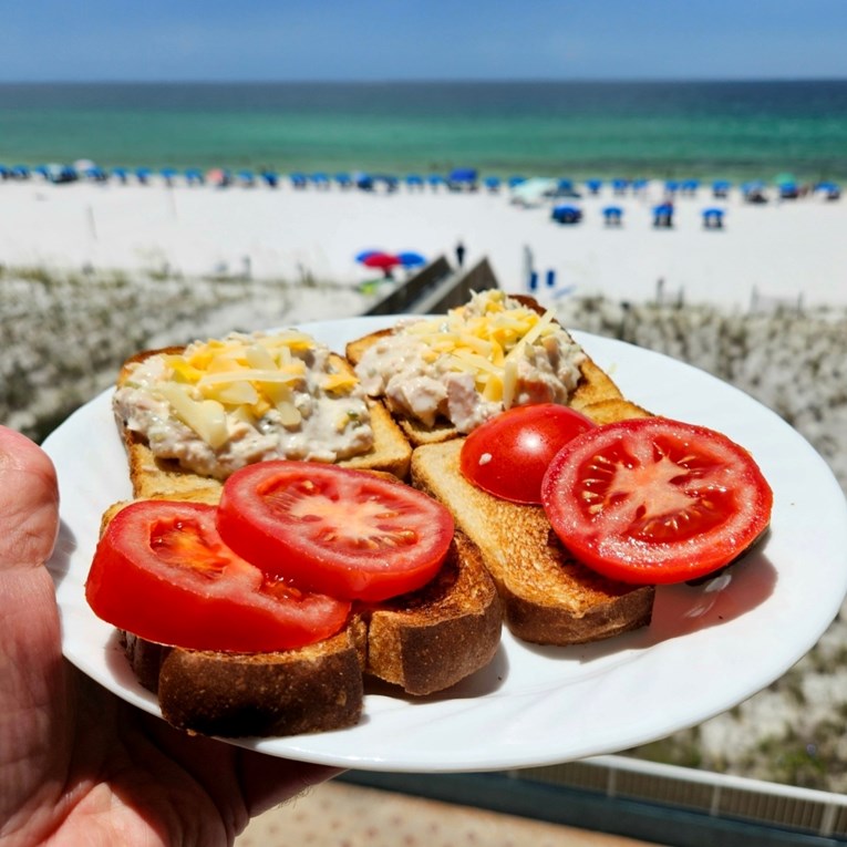 Zaboravite sendviče i paštete. Ovih 5 jela idealni su ručak za na plažu