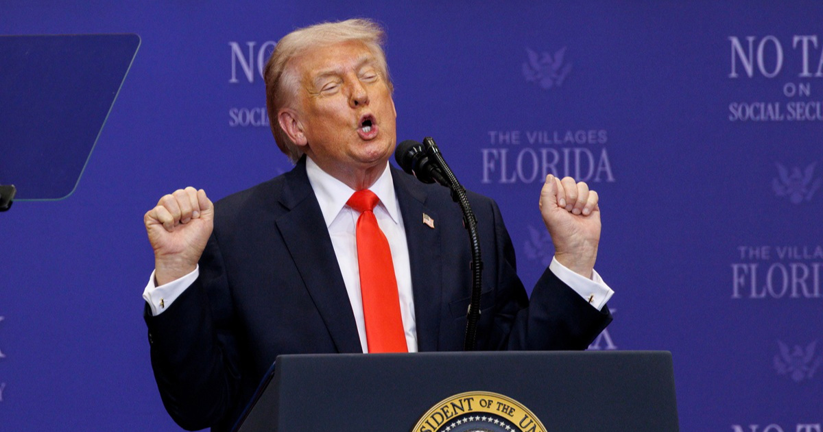 VIDEO Trump: Na povratku iz Irana, dovest ćemo jedan nosač pred Kubu. Predat će se