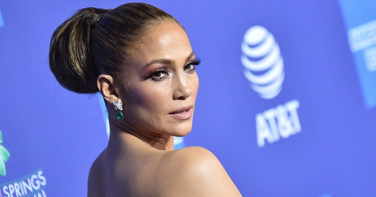 Jennifer Lopez u bikiniju pokazala ozbiljne trbušne mišiće