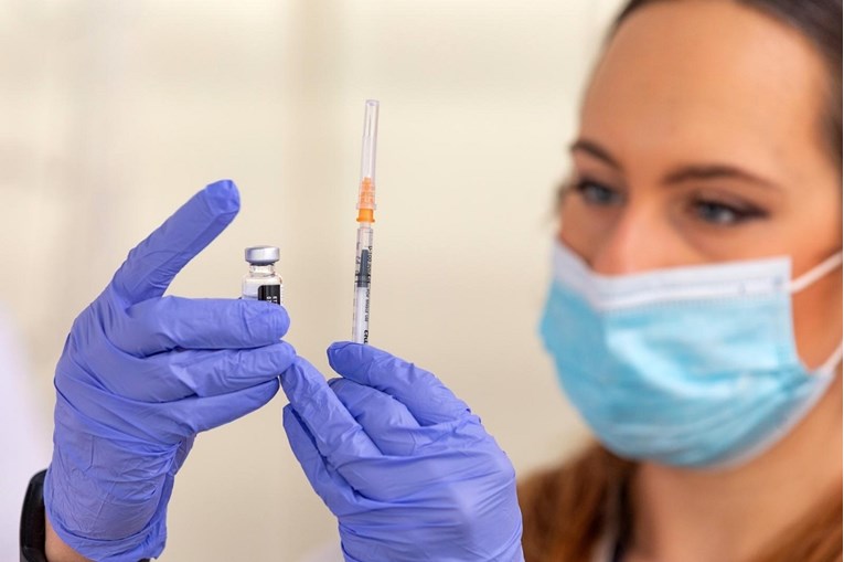 Održan sastanak o strategiji cijepljenja: "EU bi do ljeta mogla izaći iz pandemije"