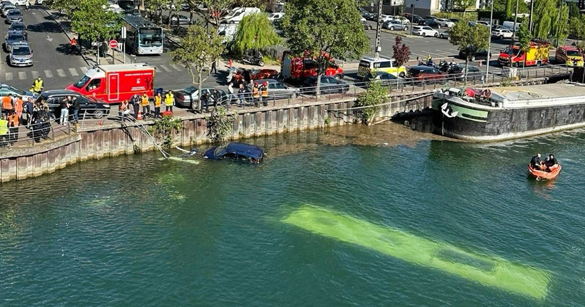 Vozačica na obuci sletjela autobusom u rijeku Seine