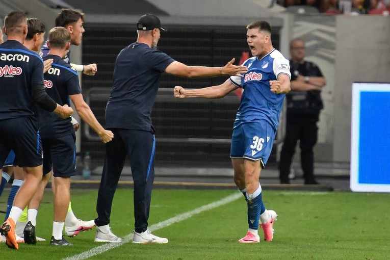 U Njemačkoj raste hrvatska zvijer. Ima 190 cm visine i zabio je hat-trick Španjolcima