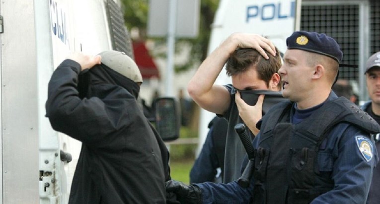 Srpski mediji demantiraju hrvatsku policiju: U Vukovaru BBB-i nisu napali Grobare