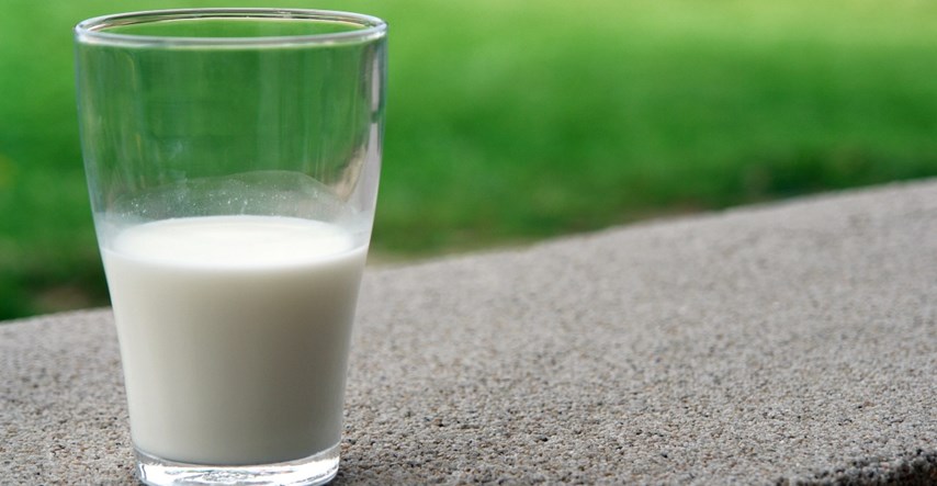 Ovo su mitovi o mlijeku u koje možda vjerujete, a ne biste trebali