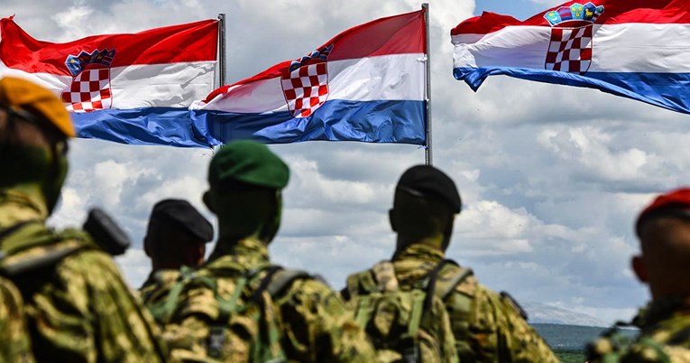 Vučić najavljuje vojni pakt s Mađarskom. "Hrvatska je prekršila ugovor iz 1996."