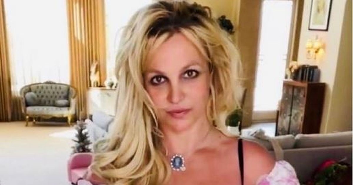 Trudna Britney objavila video u kojem pokazuje trbuh: Barem sam stala u hlače