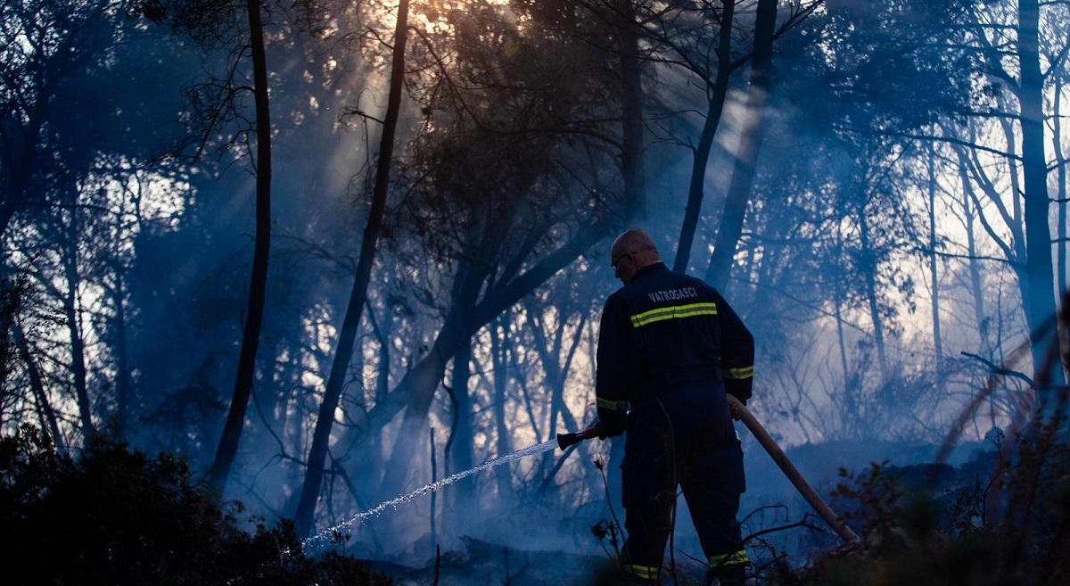 Na Murteru spaljivao otpad i izazvao požar. U gašenju sudjelovao i kanader
