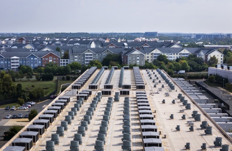 Umjetna inteligencija troši goleme količine struje. Tehnološki divovi u problemima